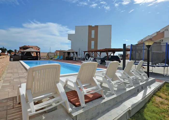 Апартаменты In With Wifi